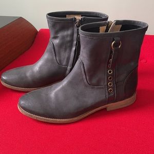 Geox Leather Ankle Boot